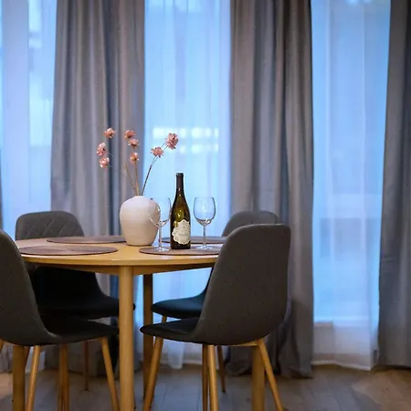 Vesta Blue Brand New Modern With Free Parking Lägenhet