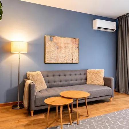 Apartment Vesta Blue - Modern With Free Parking In *