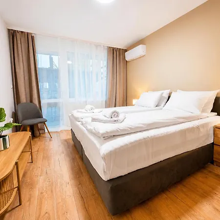 Vesta Blue - Modern With Free Parking In Veliko Tarnovo